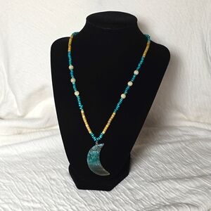 Crescent Moon Agate Necklace